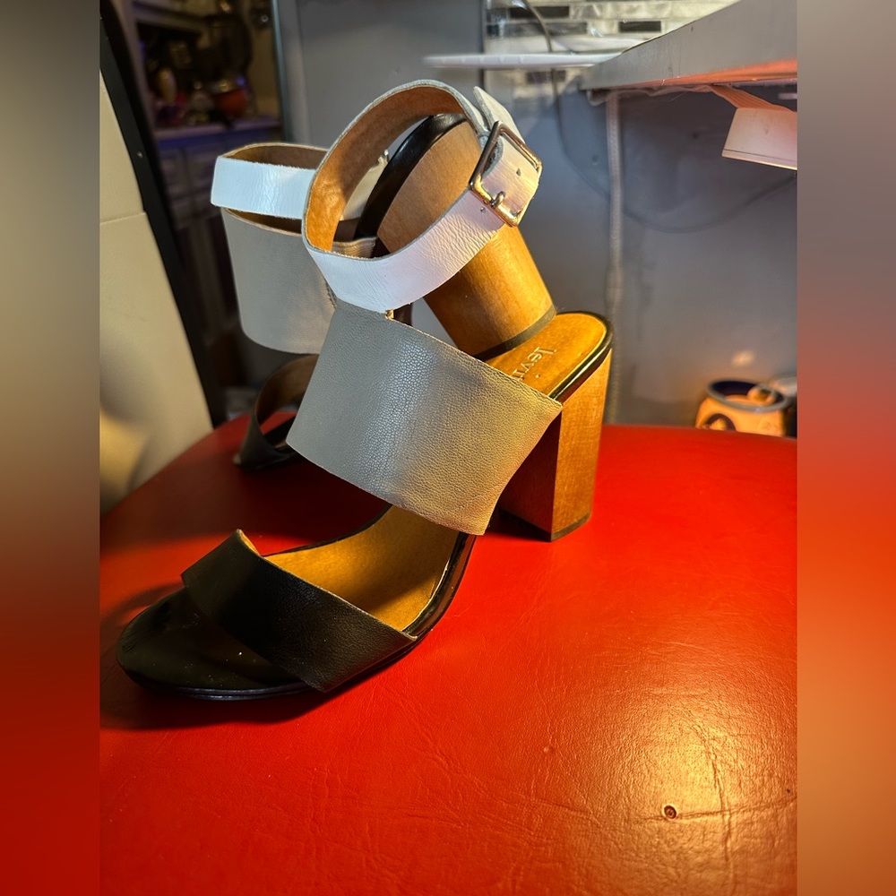 Beautiful comfortable Levity tri coloured sandal with block heel upper